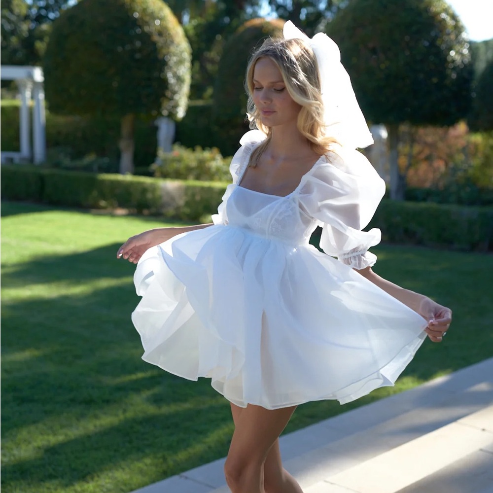 Selkie Ivory Puff Dress (M) - Picture 6 of 16